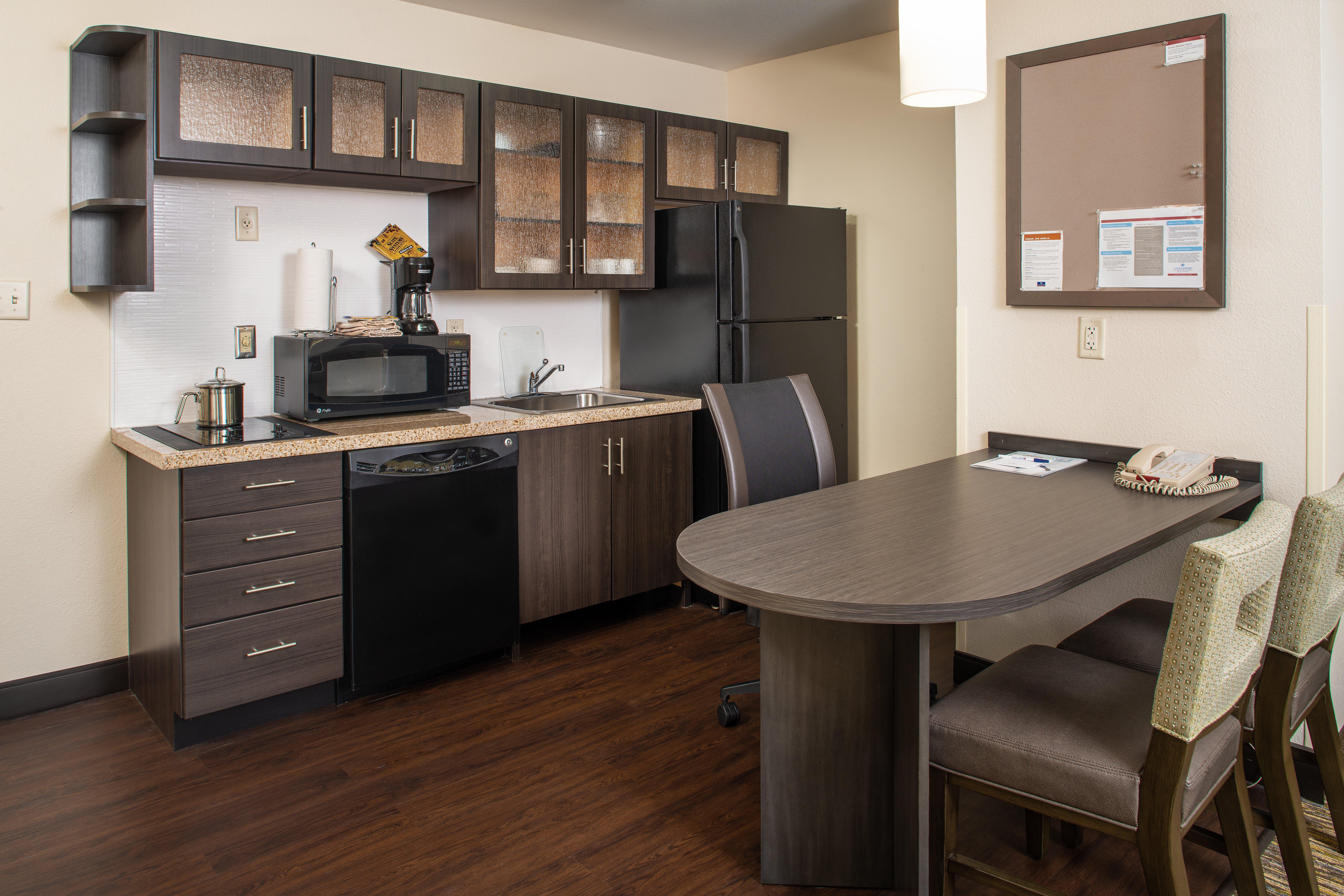 Candlewood Suites Белвью Экстерьер фото
