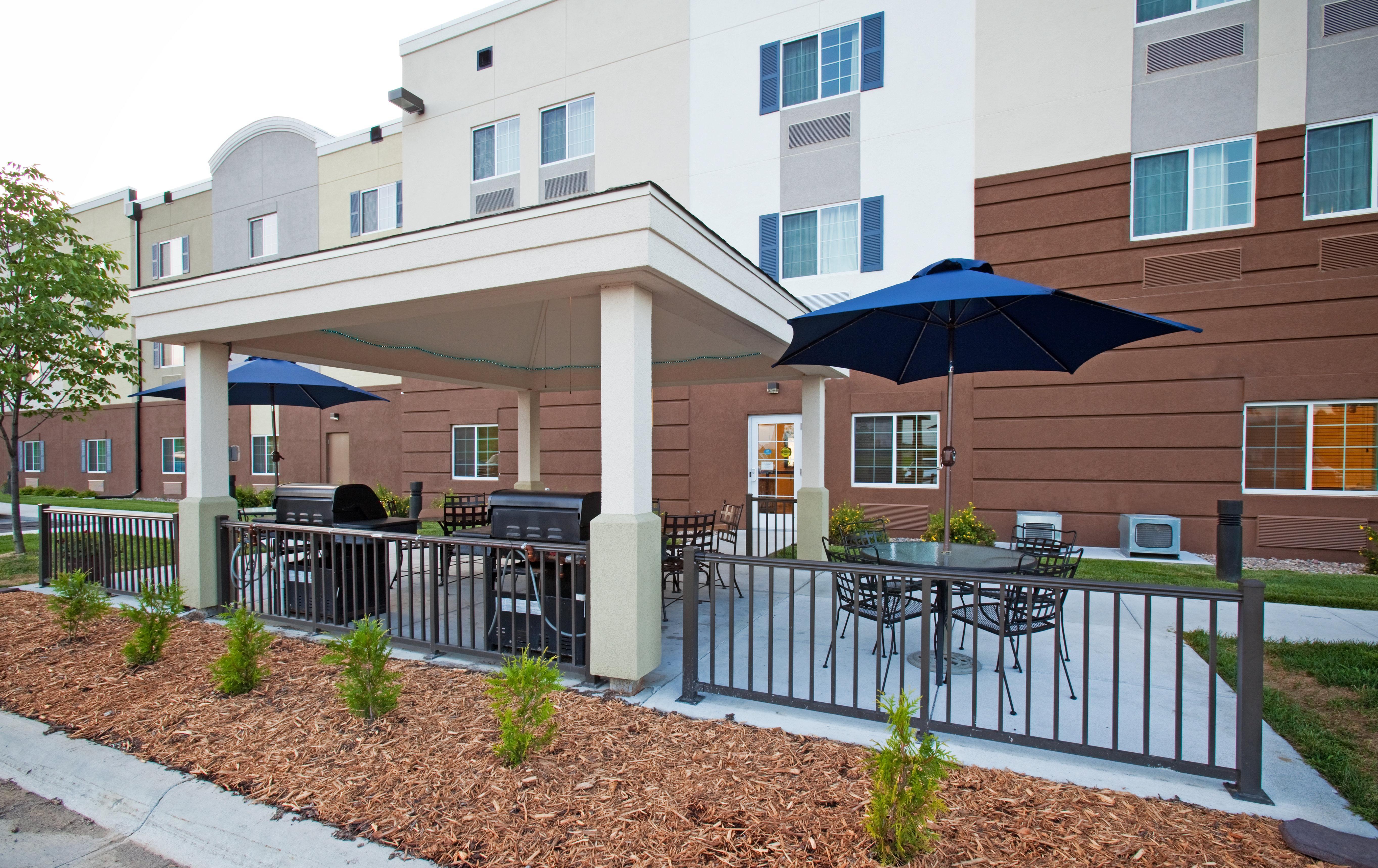 Candlewood Suites Белвью Удобства фото