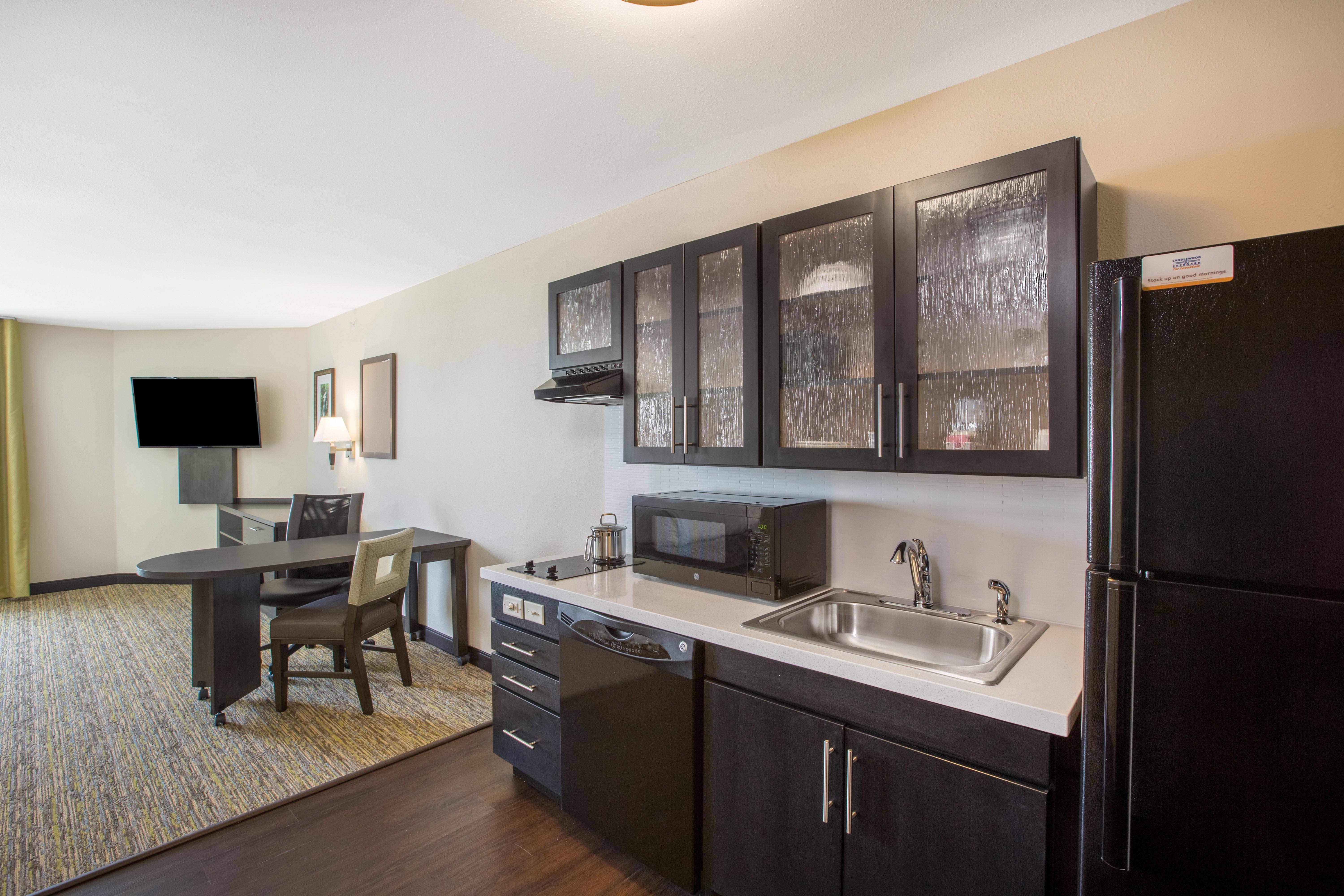 Candlewood Suites Белвью Экстерьер фото